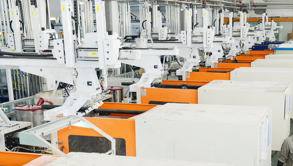 美测试新机器人 将决战日本巨型机器人